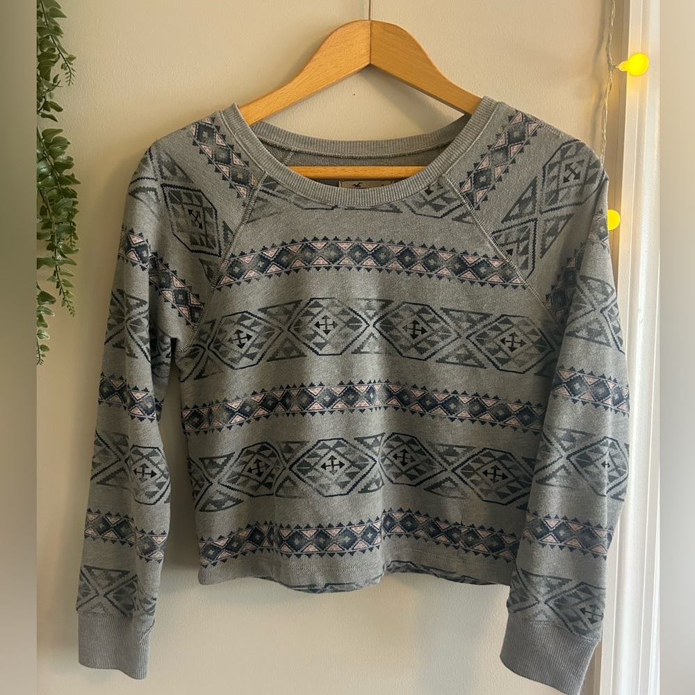 Hollister cropped long sleeve